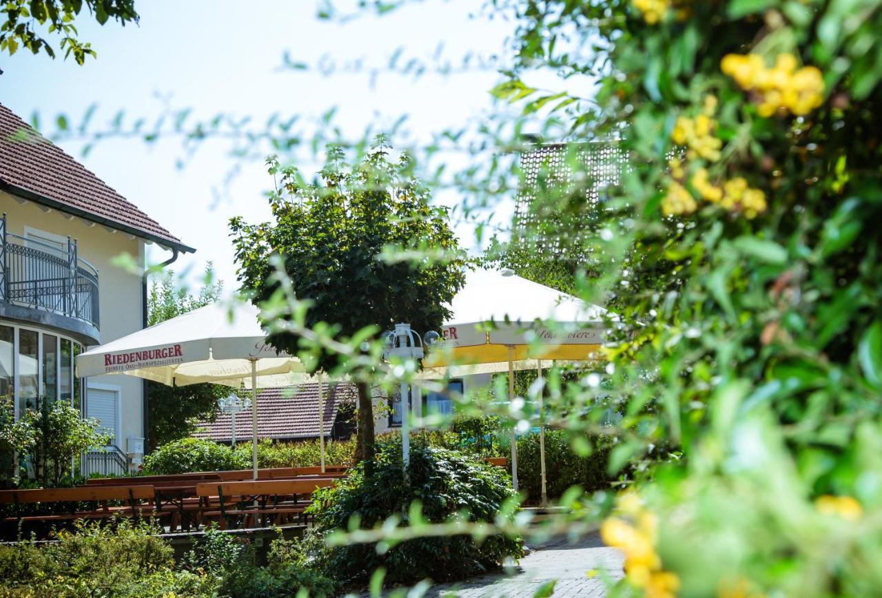 Landhotel Schneider Riedenburg Exterior foto